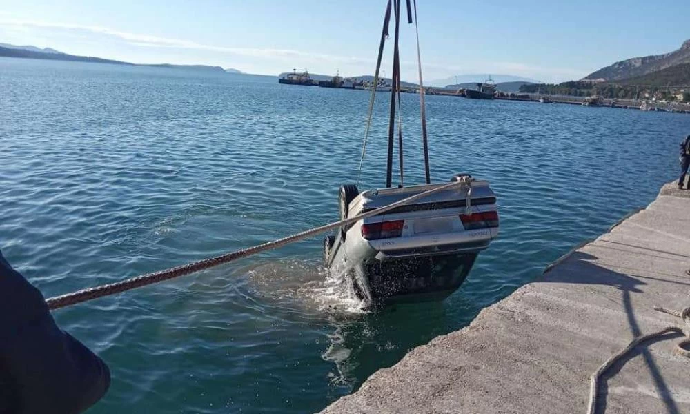 Θεσσαλονίκη: Δύο γυναίκες έπεσαν με το αυτοκίνητο στον Θερμαϊκό